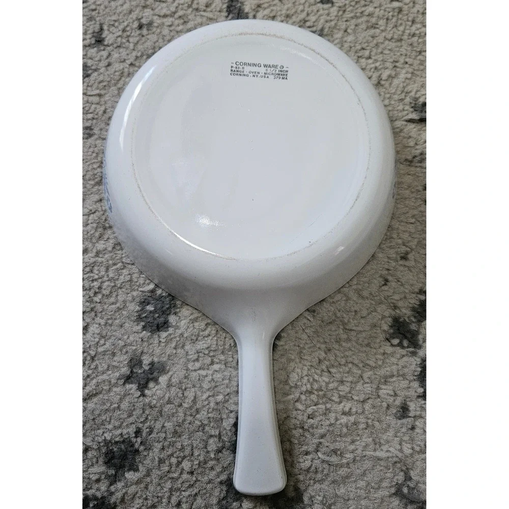 Corning Ware Blue Cornflower 6.5 Inch Skillet P-83-B Vintage White Frying Pan